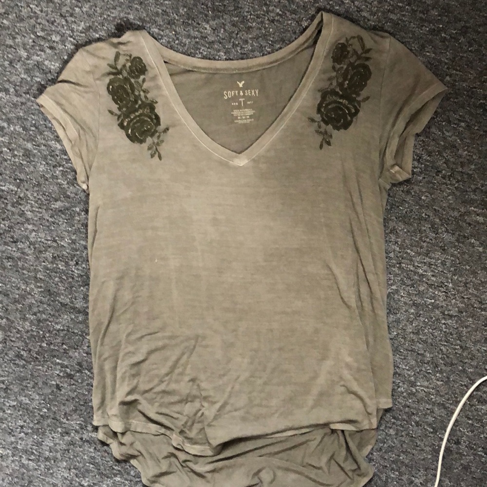 American eagle soft and sexy Olive green shirt